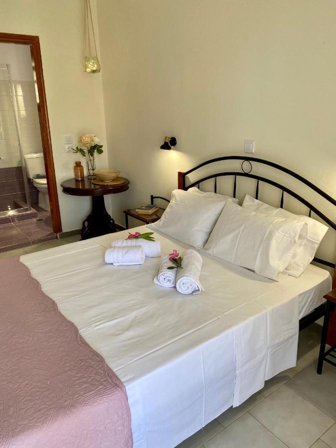 Lemon Tree Apartments A D 阿尔戈斯托利翁 外观 照片