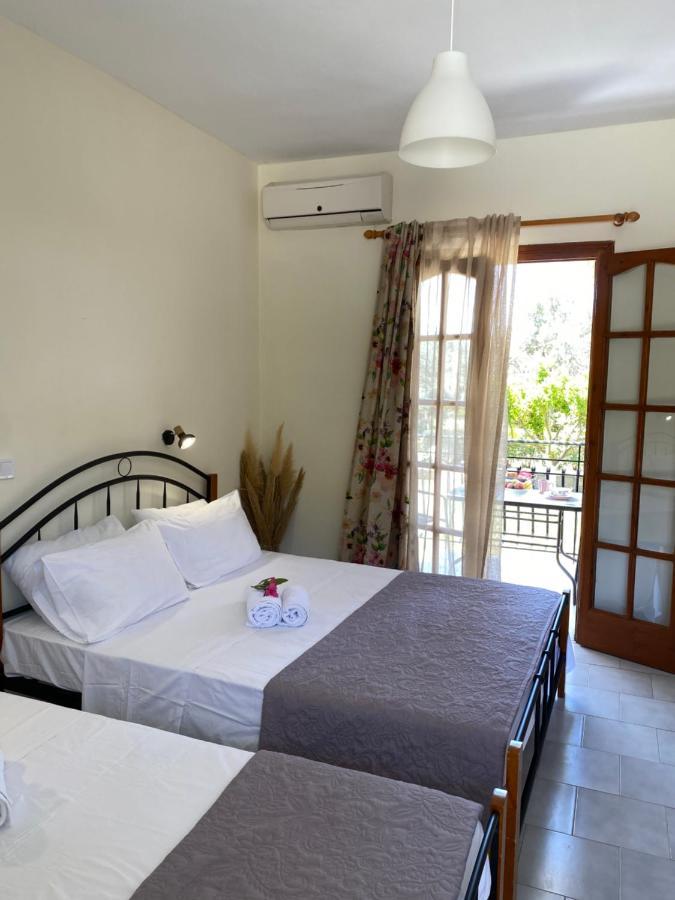 Lemon Tree Apartments A D 阿尔戈斯托利翁 外观 照片